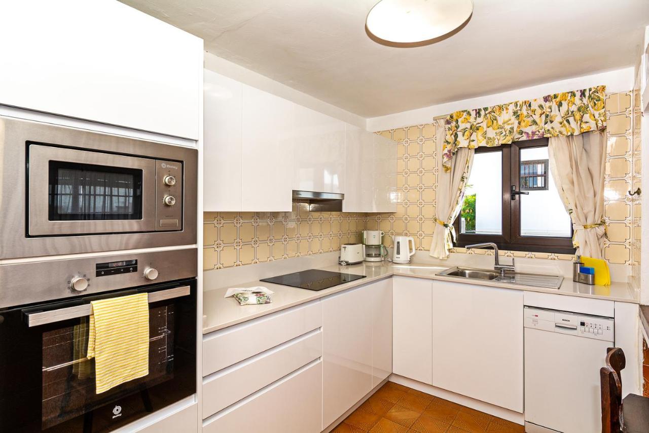 2Br Beach House - Solarium & Shower Terrace - 12 Puerto del Carmen  Ngoại thất bức ảnh